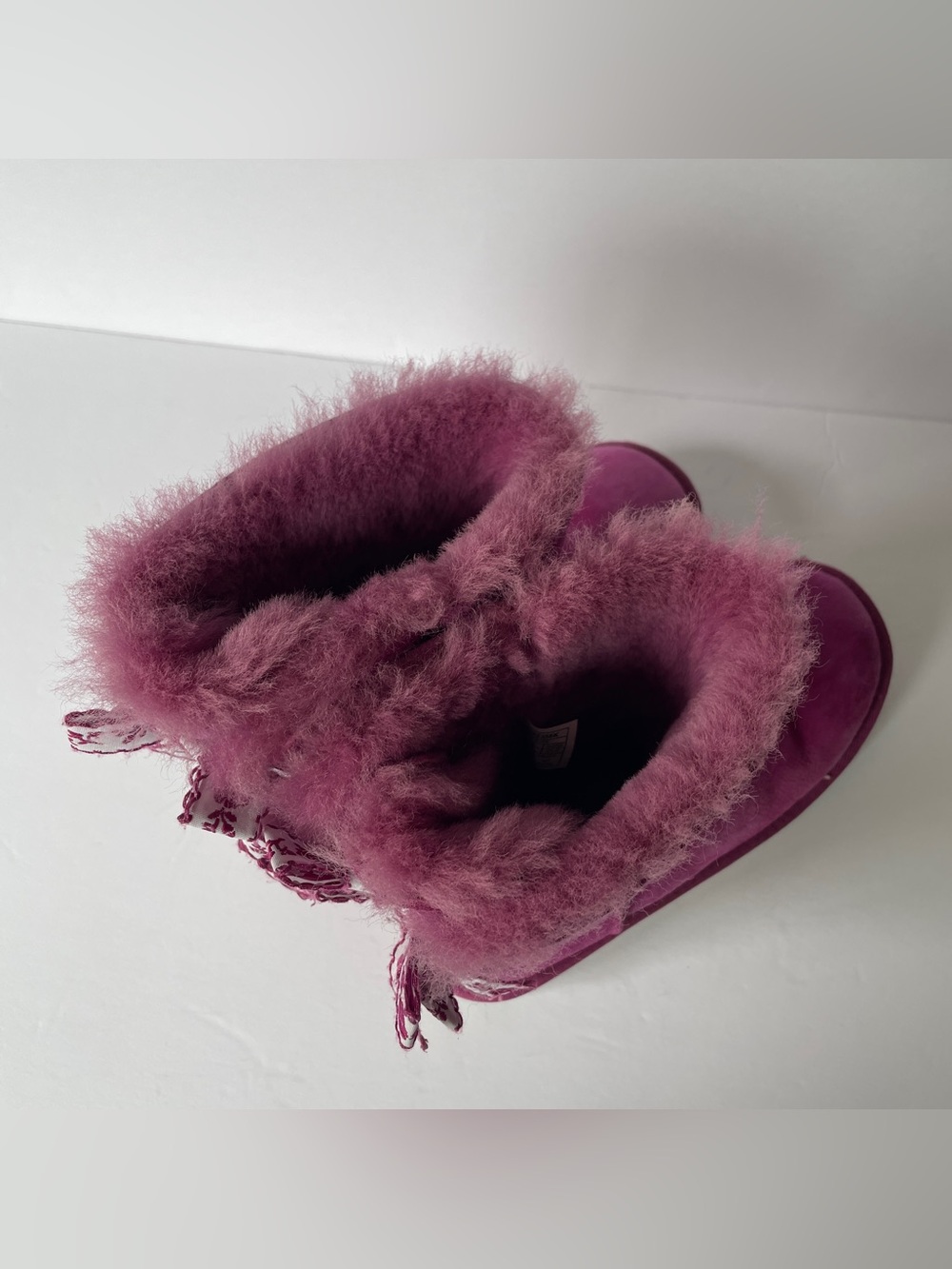 UGG Girl's Bailey Bow Suede Shearling Boots Pink Purple Size 2 Youth Warm Cozy - Picture 4 of 6